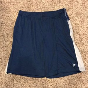Men’s L Old Navy Active Shorts (30)
